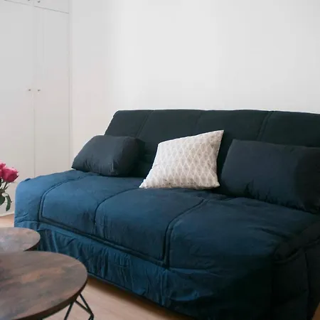 Nice Studio For Two People In The Heart Of Paris *